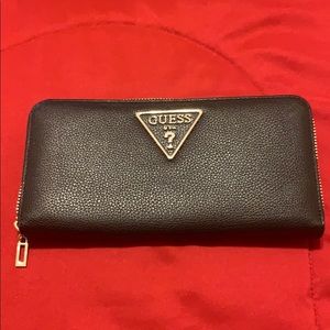 New Guess wallet